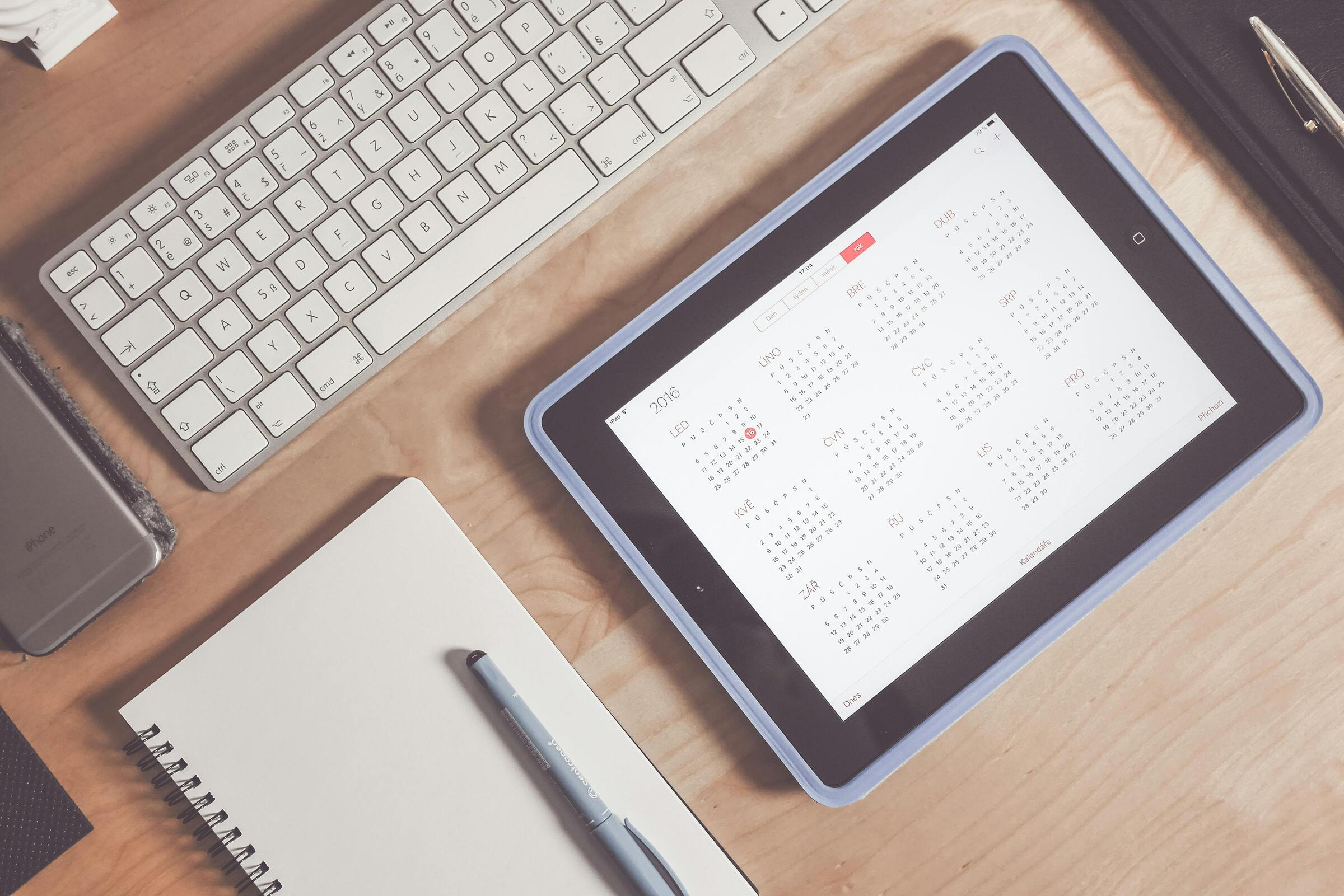 Abstract illustration of a calendar and graphs